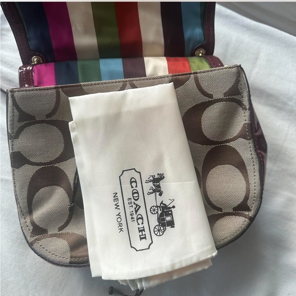 Vintage Coach Hobo Crossbody Bag Brown Monogram with Burgundy Patent Leather NWT - Picture 3 of 4